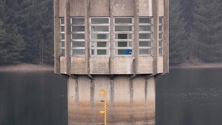 Der Wasser-Entnahmeturm Foto: Ronald Rinklef