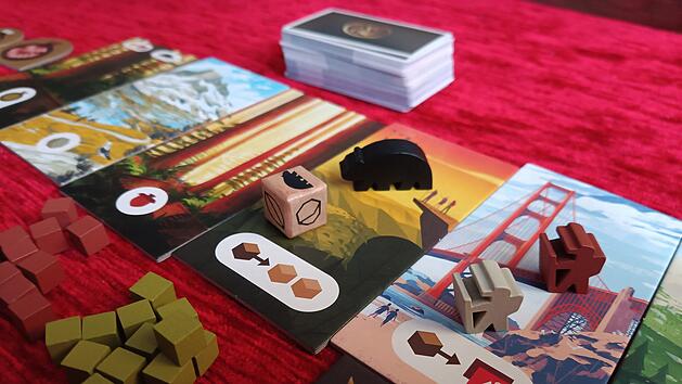 Spiele-Test Trails: Rezension des kompakten Familienspiels rund ums Wandern