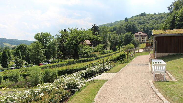 Neu gestaltet: das Tiergehege wurde zum Streichelzoo umgebaut und verschönert. Foto: Julia Raab