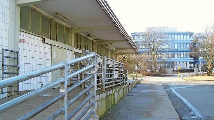Der Landkreis unterstützt den städtischen Schlachthof weiterhin finanziell. Foto: Archiv/Stephan Tiroch