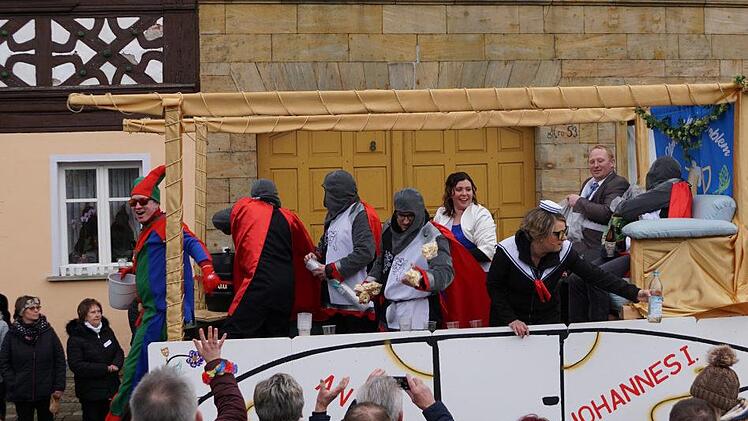 Das Prinzenpaar aus Baunach Foto: Johannes MIchel