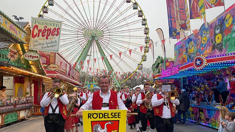 Nürnberger Frühlingsfest 2024 ist eröffnet