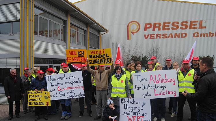 Mit einer Demonstration und Streikankündigungen haben sich die Pressel-Beschäftigten einen Sozialplan erstritten.  Foto: Wolfgang Dünnebier/ Archiv