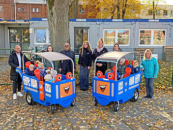 Mehr Mobilität für die Kleinsten – VR Bank spendet zwei elektrische Kinderbusse an BRK-Kitas in Bayreuth Mehr Mobilität für die Kleinsten – VR Bank spendet zwei elektrische Kinderbusse an BRK-Kitas in Bayreuth