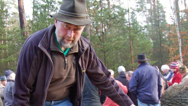 Waldwart Hans-Karl Hertel hatte alle Bäume aufgemessen und klassifiziert.