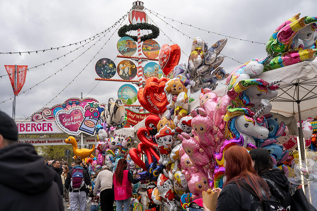 Mehr als 150 Buden und Attraktionen!