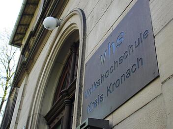 Die Volkshochschule beschäftigte am Montag neben dem Kreisausschuss auch den Stadtrat Kronach. Foto: Marco Meißner