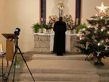 Der Gottesdienst  in Pretzfeld an Heiligabend wurde aufgezeichnet. Foto: Markus Kraft