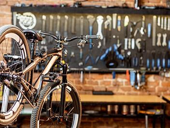 Workshop with mountain bicycle