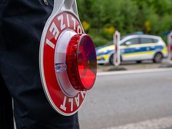 Drogen, Haftbefehl, kein Führerschein - Mann landet nach Kontrolle in Bayreuth in der JVA