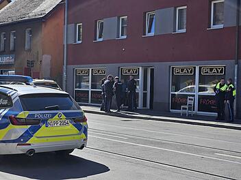 T&auml;ter nach &Uuml;berfall auf N&uuml;rnberger Spielhalle fl&uuml;chtig