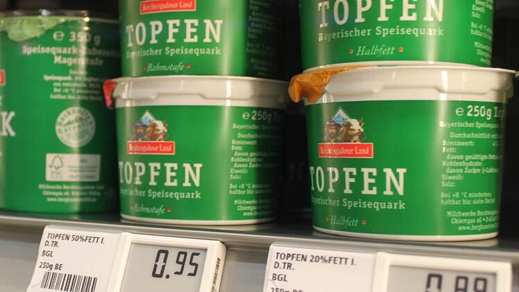 Im neuen Rewe-Markt in Ludwigschorgast werden die Preise digital angezeigt und können auf Knopfdruck zentral verändert werden. Damit ist Rewe Ludwigschorgast Vorreiter im Landkreis Kulmbach. Foto: Stephan Tiorch