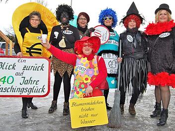 Das Stangenrother Kaffeekränzchen feierte sein 40. Umzugsjubiläum. Foto: Sigismund von Dobschütz