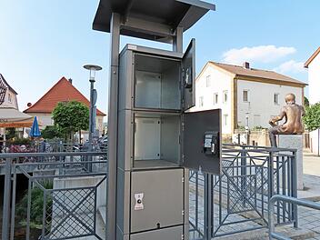 Kritik an der Ladestation für E-Bikes in der Bad Staffelsteiner Bahnhofstraße hat ein Bürger geübt.