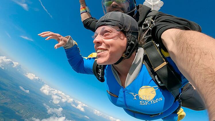 Maike will das Leben, so lange das geht, sp&uuml;ren. "Echtes Leben" begleitet die 54-J&auml;hrige und ihren Mann Dirk.