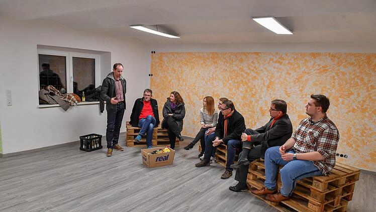 Impressionen vom Besuch im neuen Stadtsteinacher Jugendtreff. Foto: Ronald Rinklef