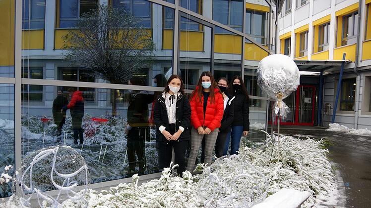 "Lollis", Idee und Umsetzung: Antonia Bülling, Alina Hahn, Sophia Wagner, Lara Zether   Heike Schülein