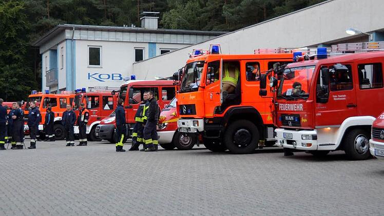 Großübung der Feuerwehr Notfallkontingente Foto: Peter Rauch
