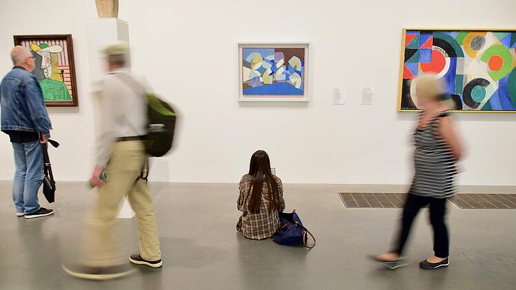 Bayreuth: Kürzere Führungen und weniger Objekte - Kunstmuseum will Menschen mit Unterstützungsbedarf integrieren