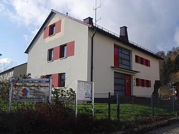 In der Friesener Straße 51 in Kronach eröffnet das Rote Kreuz im September 2015 eine Kinderkrippe mit zwölf Plätzen.  Foto: Heike Schülein
