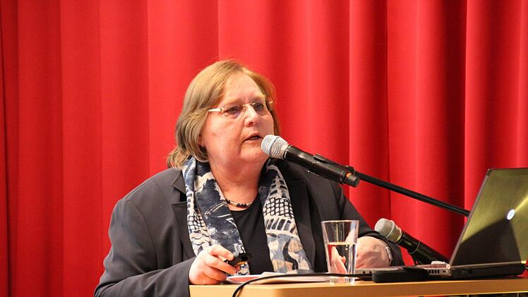 Brigitte Glos, Leiterin der Agentur für Arbeit Bamberg-CoburgOliver Schmidt