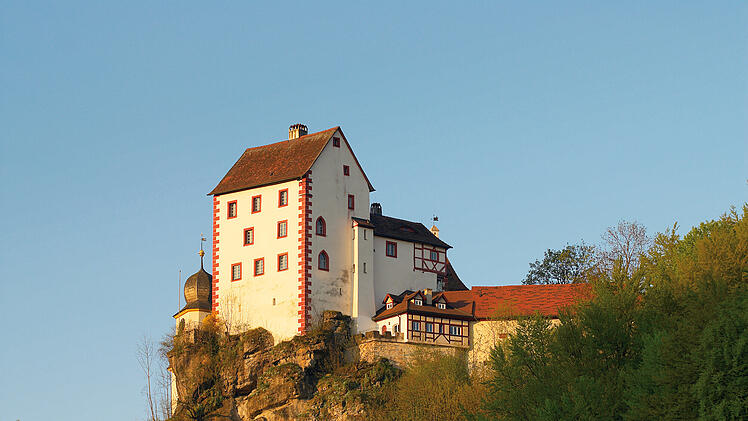 Seit dem 11. Jahrhundert ist die Burg der Stammsitz der Freiherrn von und zu Egloffstein.