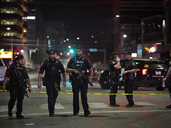 Sch&uuml;sse in einer texanischen Bar