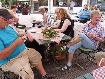 Beim musikalischen Nachmittag für Senioren und Behinderte in Ebermannstadt geht es immer sehr gemütlich zu. Foto: Carmen Schwind