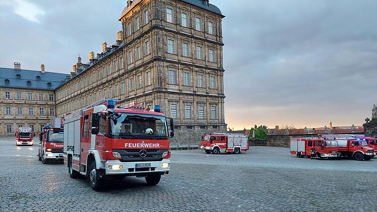 Bamberg: Feuerwehreinsatz im Dom - Weihrauch löste den Alarm aus