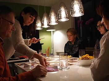 Bernd Pflaum, Svenja Pilipp, Karin Jakob, Tanja Tögel und Melanie Franz (von links) sind vom Konzept des Elterntalks überzeugt. Foto:Marco Meißner