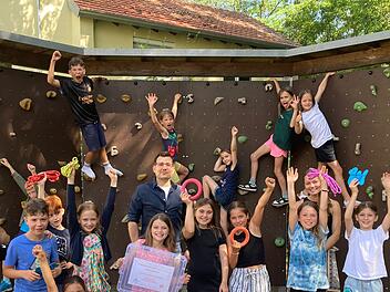 Bayreuth: Verlosung von Bewegungskisten an Kitas und Schulklassen