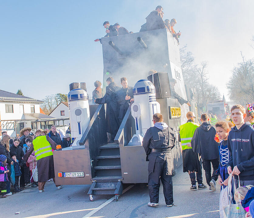 Die schönsten Fotos vom Allersberger Faschingszug 2025 gibt es hier! (Teil 1)