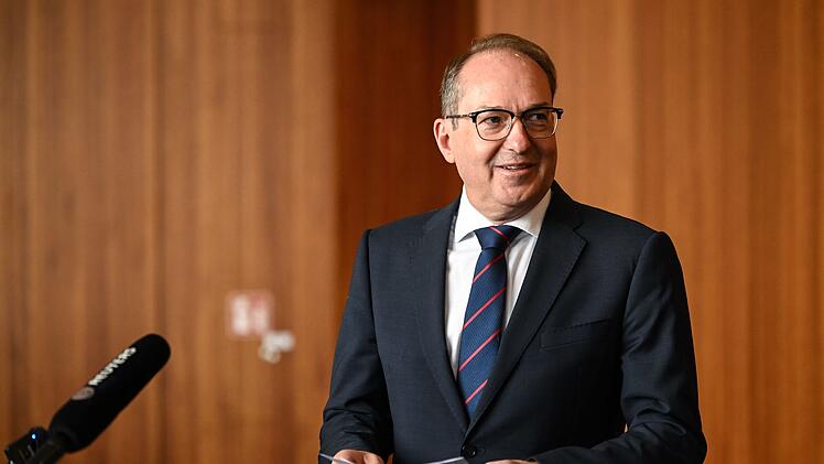 Statement  zu EU-Einigung zu Asylregeln und Return Hubs
