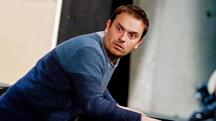 Milen Bozhkov in einer Probenszene aus "Norma".Foto: Jochen Berger