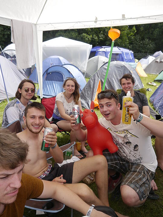 Zweiter Tag bei Rock im Park: Was geht auf dem Zeltplatz ab?