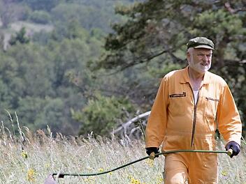 Eindruck von der Lupinenmahd im vergangenen Jahr. Foto: Klaus Neisser