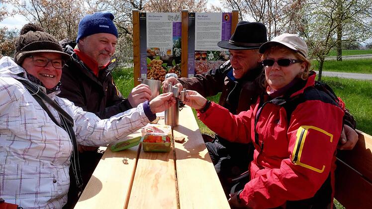 Prost am Brennerweg. Foto: Gerd Schaar