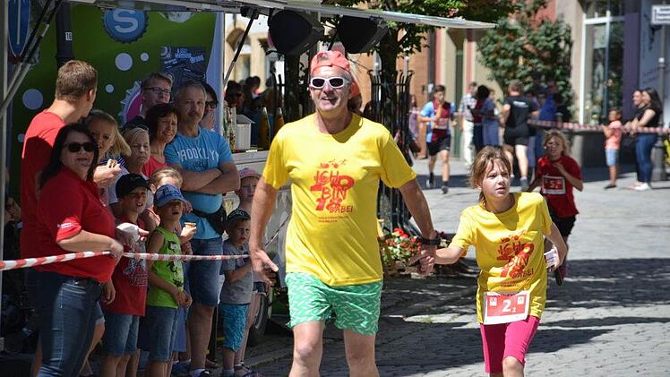 Firmenlauf zum AltstadtfestFoto: Uschi Prawitz