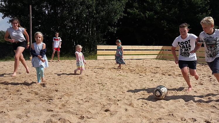 Eindrücke vom Bolz- und Spielplatz. Foto: Isabell Gerr