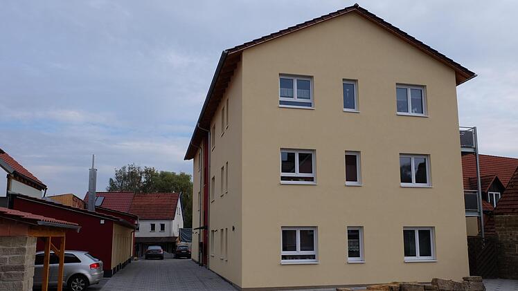 Das Mehrgenerationenhaus in der Ortsmitte von Poppenlauer ist voll belegt. Foto: Philipp Bauernschubert