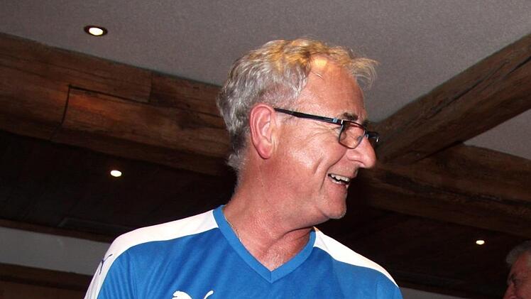 Ehrenkerwasbursch" Hans-Peter Schlagholz