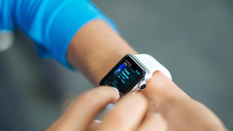 Smartwatches bei Stiftung Warentest: Apple, Fitbit oder doch Samsung - wer macht das Rennen?