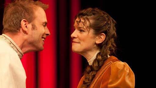 Stephan von Soden spielt die Titelrolle Ivanov, Sybille Kreß die Sascha Foto: Thomas Bachmann