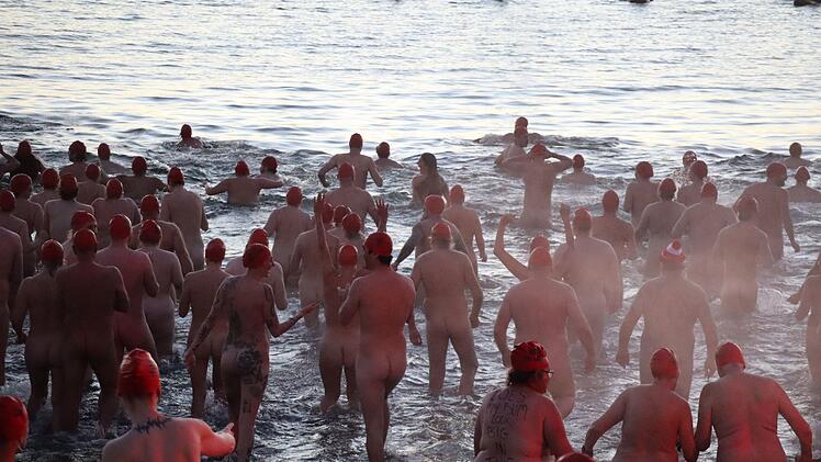 Dark Mofo - Solstice Swim
