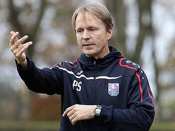 Petr Skarabela wird heute wohl das letzte Mal als FCE-Trainer im Fuchs-Park-Stadion an der Seitenlinie stehen.  Foto: sportpress