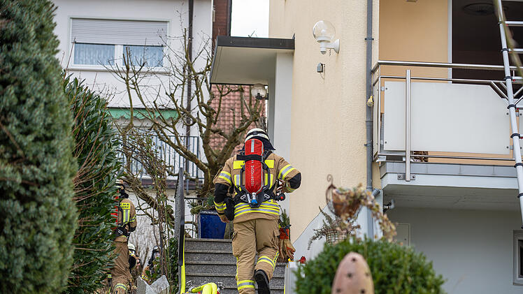Heizung sorgt für extremen Kohlenmonoxidaustritt: Drei Personen verletzt