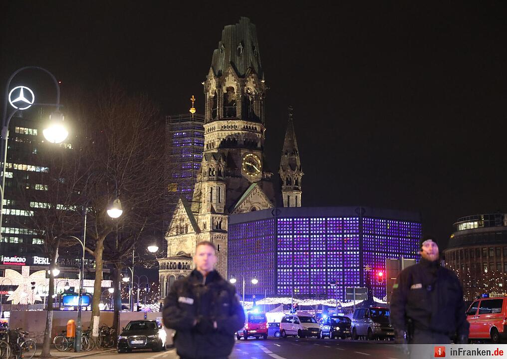 Anschlag mit Lastwagen auf Berliner Weihnachtsmarkt