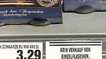 Das Vierer-Tragerl gibt es nur als Sechserpackung.  Foto: Leo Hühnlein