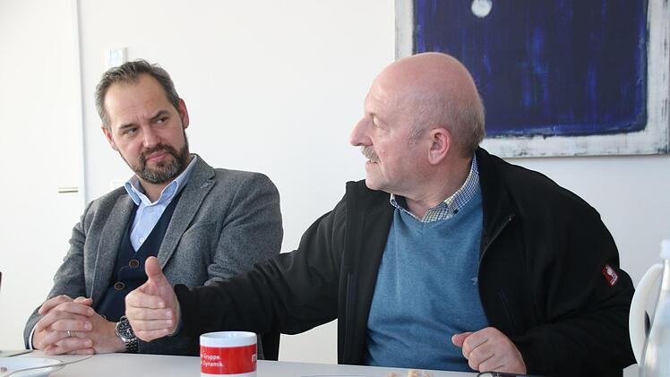 AELF-Leiter Michael Schmidt (links) und BBV-Obmann Wilfried Löwinger Fotos: Dagmar Besand