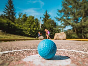 Ein Adventure Minigolfplatz mit 14 Bahnen ist eine von mehreren Attraktionen, die der k&uuml;nftige Thurnauer "Fun & Relax"-Park beinhalten soll.